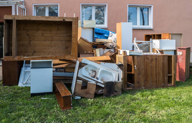 Best Commercial Cleanout Services  in West Bay Shore, NY